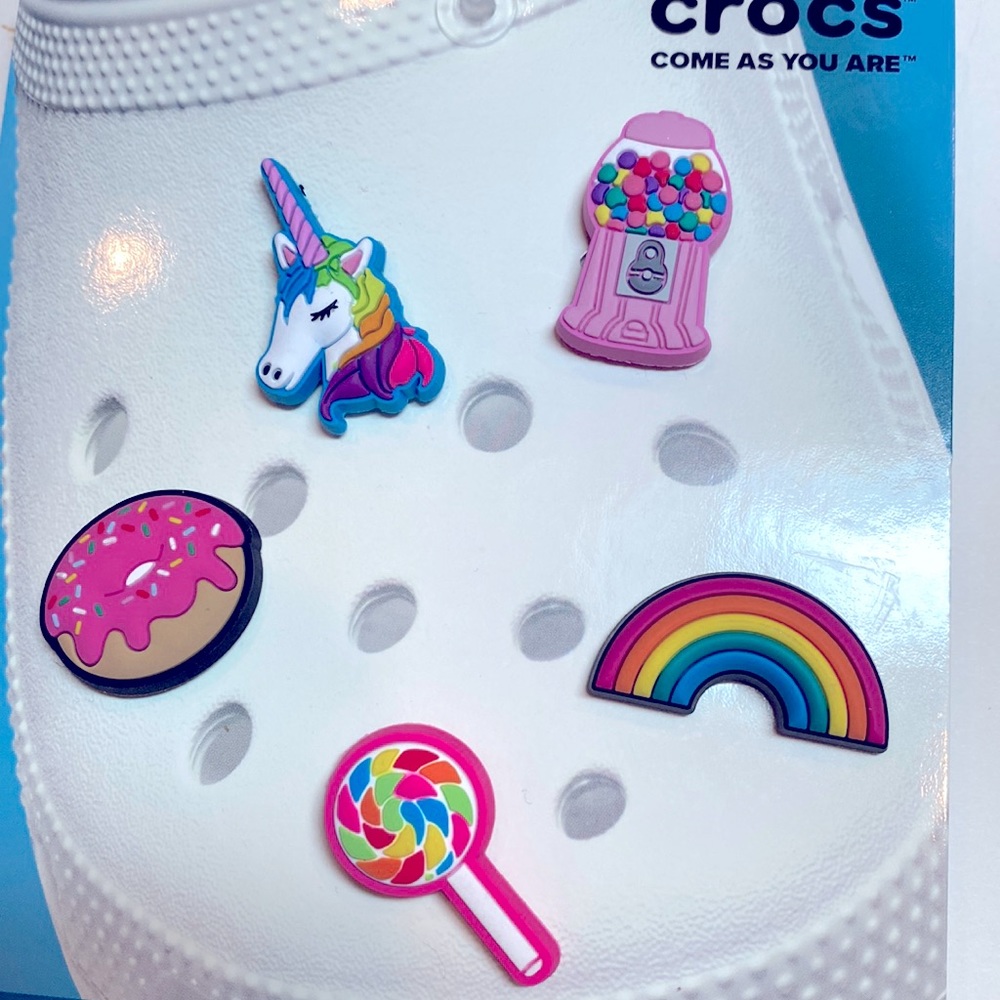 Jibbitz Shoe Charms Crocs Everything Nice 5 pk Unicorn Bubblegum Machine Donut